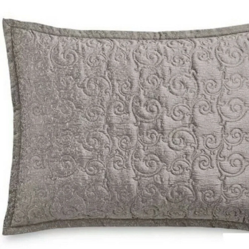 NEW Hotel Collection Classic Embossed Jacquard Quilted (1) Standard‎ Sham